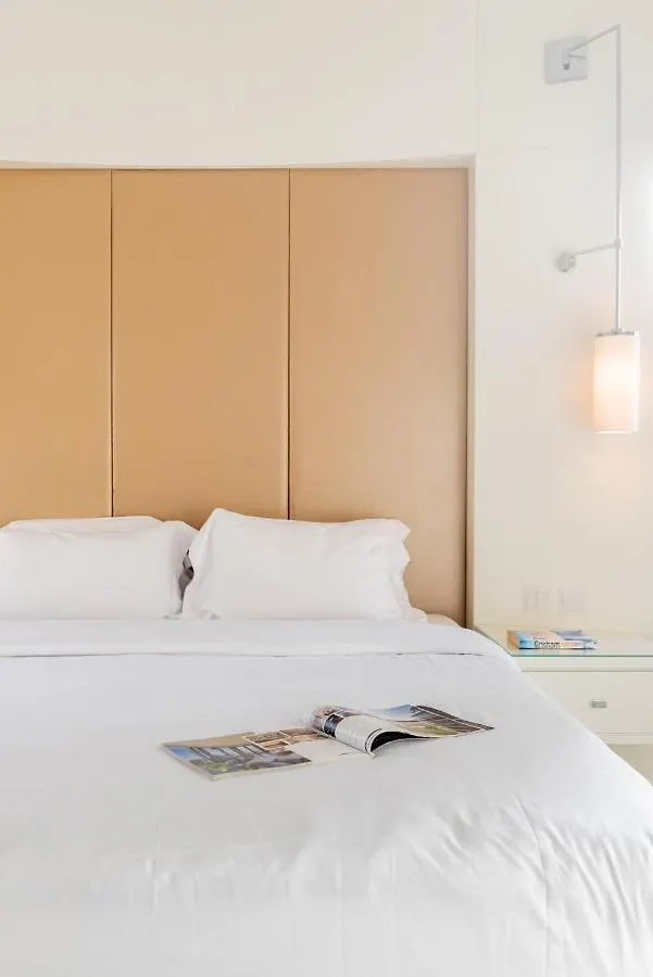 Baytik - Amazing 1 Bedroom Apartment Damac Mall Street, Downtown Dubai