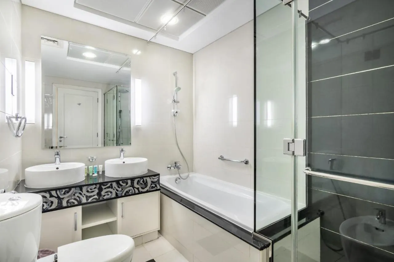 Baytik - Amazing 1 Bedroom Apartment Damac Mall Street, Downtown Dubai